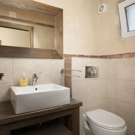 Castagna In Mit Pool Und Sauna By Interhome Holiday home Premantura