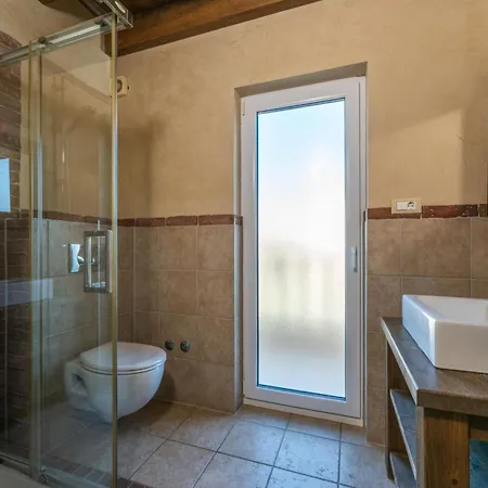Castagna In Mit Pool Und Sauna By Interhome * Премантура